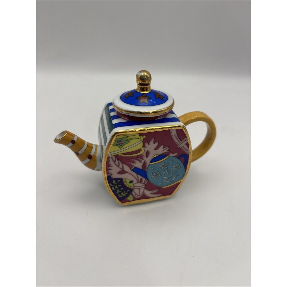 Vivian Chan Miniature Teapot